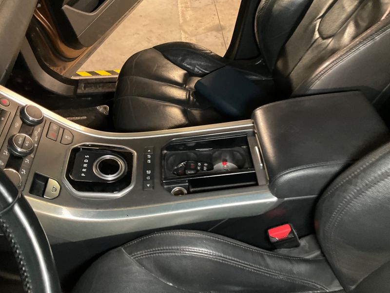 Land Rover Evoque 2.2 Td4 Pure Tech 2014 – снимка 27