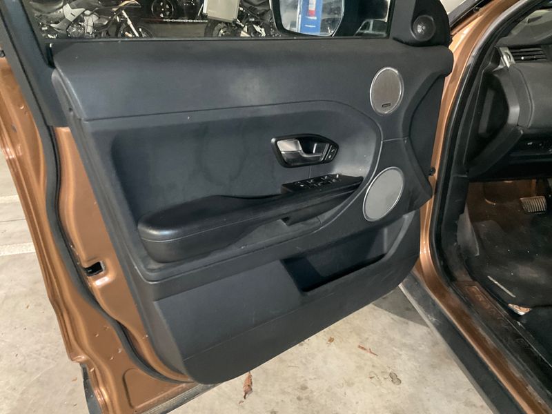 Land Rover Evoque 2.2 Td4 Pure Tech 2014 – снимка 29