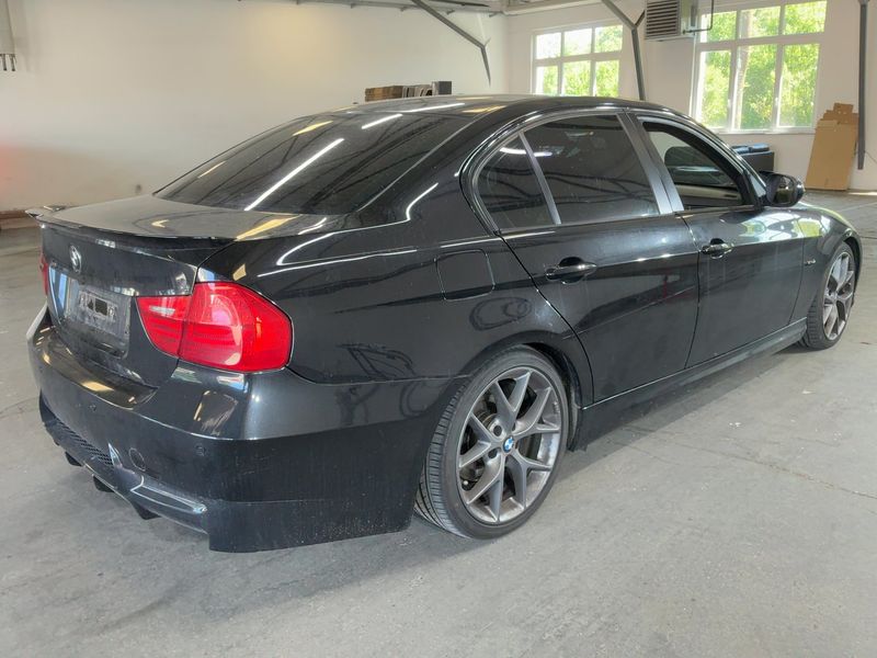 BMW 3er 325i 2009 – снимка 8