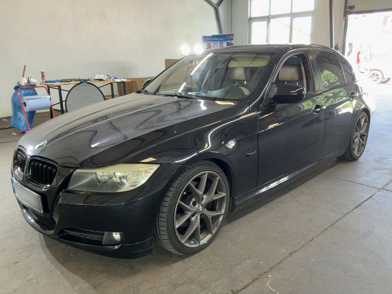 BMW 3er 325i 2009 – снимка 1