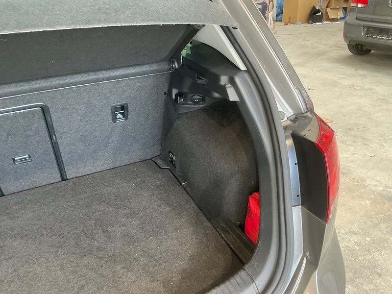 Volkswagen Golf VII 2.0 TDI Comfortline BlueMotion Tech 2016 – снимка 29