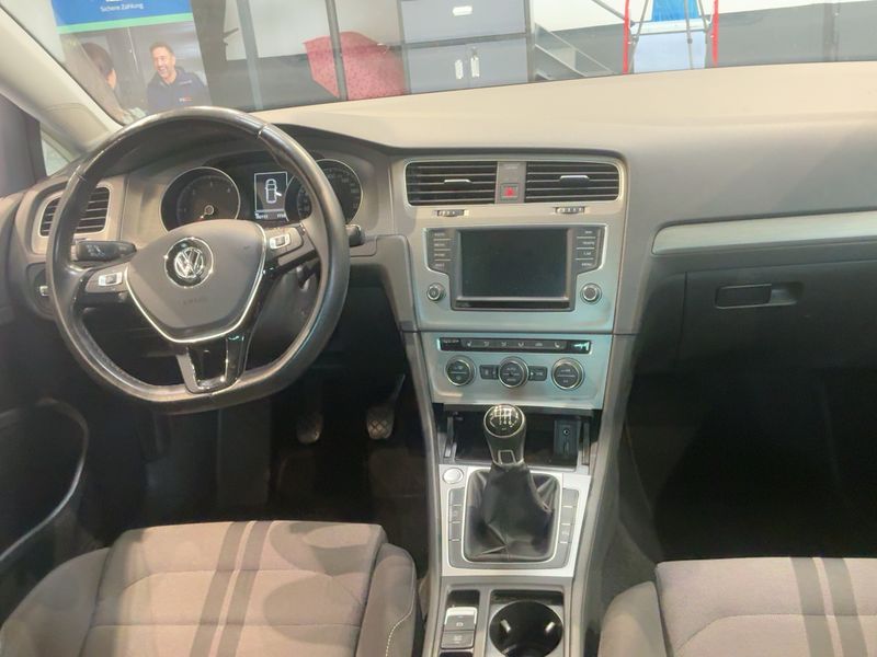 Volkswagen Golf VII 2.0 TDI Comfortline BlueMotion Tech 2016 – снимка 17