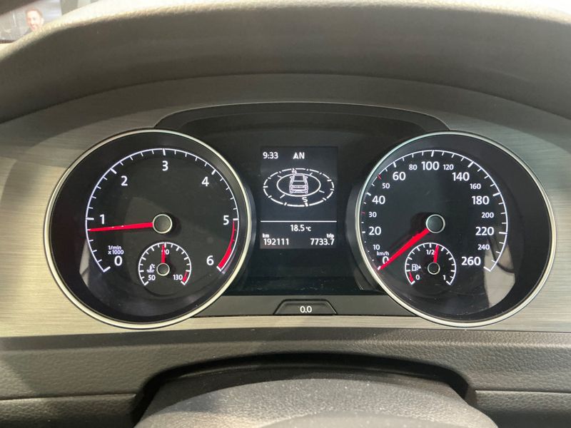 Volkswagen Golf VII 2.0 TDI Comfortline BlueMotion Tech 2016 – снимка 18
