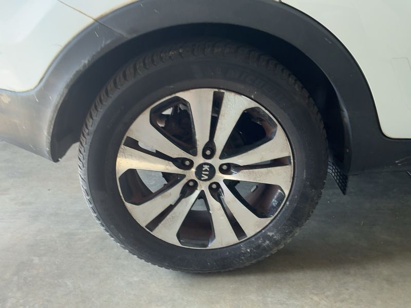 Kia Sportage 1.7 CRDi Premium 2WD 2012 – снимка 9