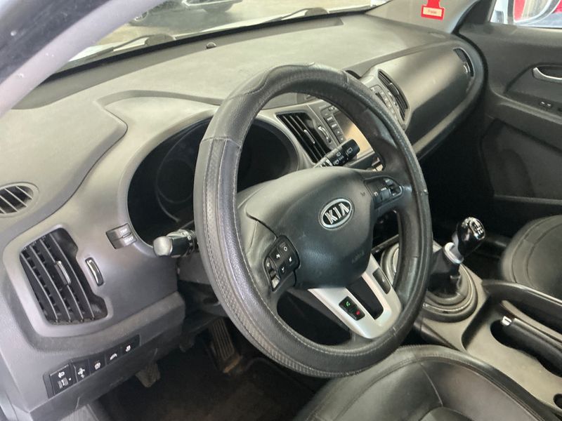 Kia Sportage 1.7 CRDi Premium 2WD 2012 – снимка 25