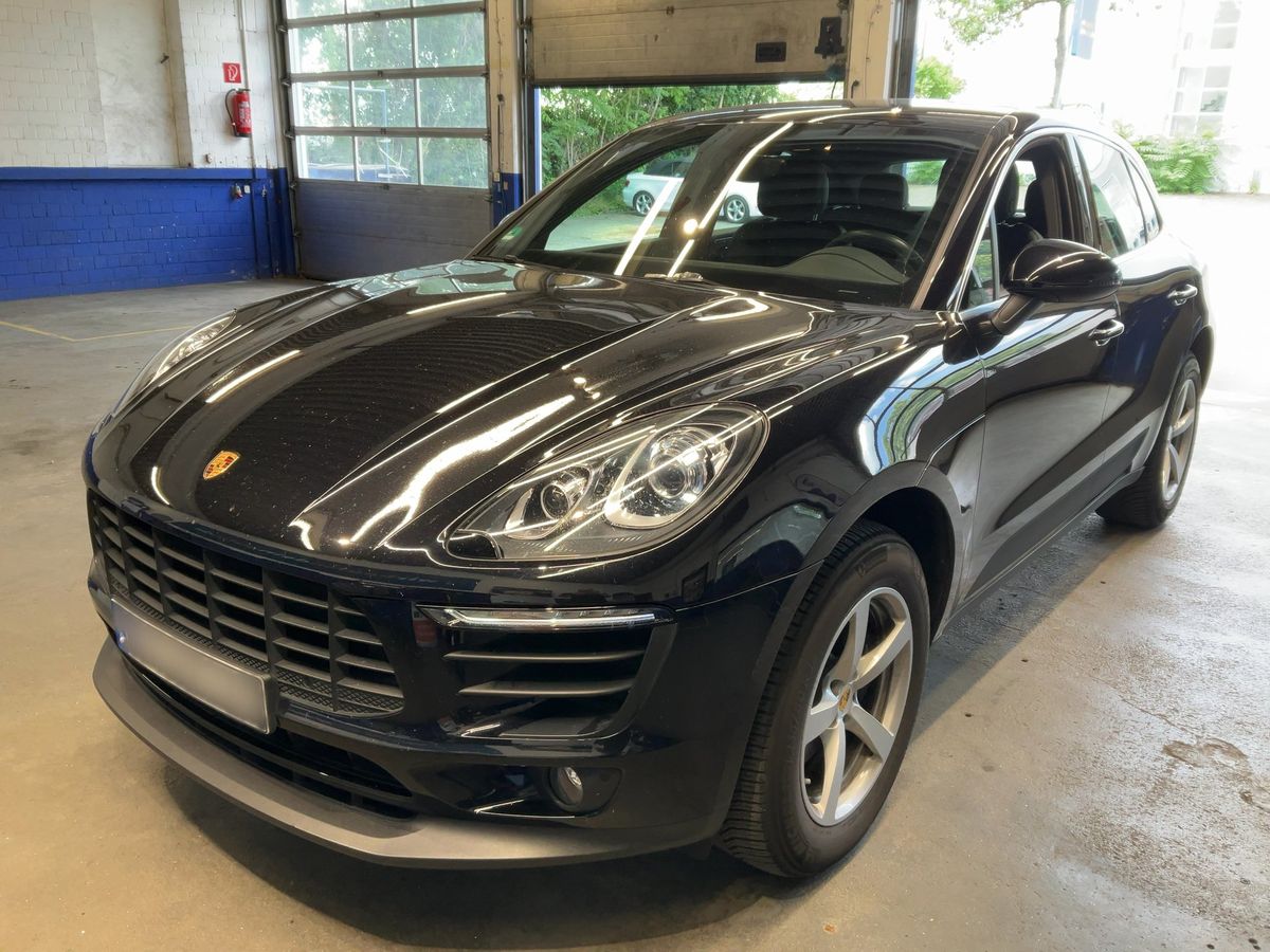 Porsche Macan 2016