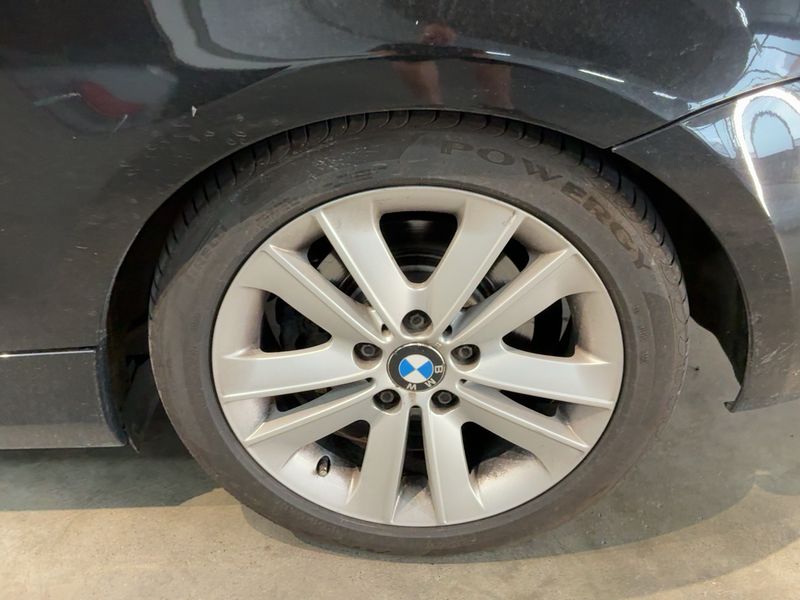 BMW 1er 123d 2011 – снимка 5