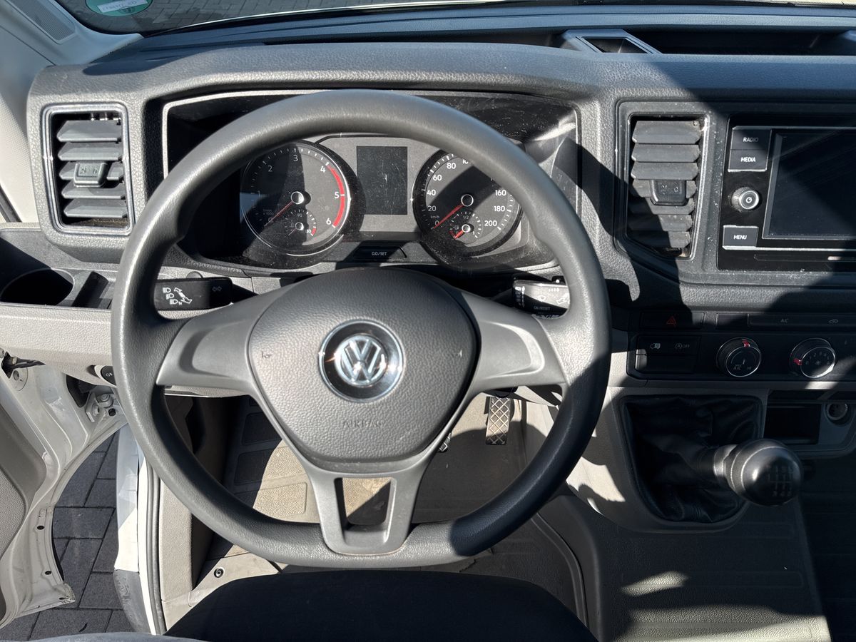 Volkswagen Crafter 2022 — photo 20
