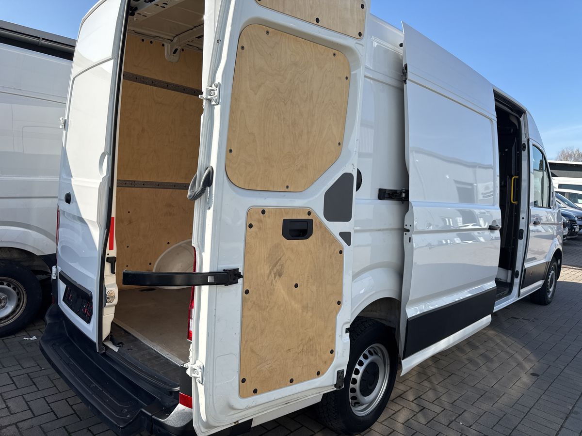 Volkswagen Crafter 2022 — photo 23