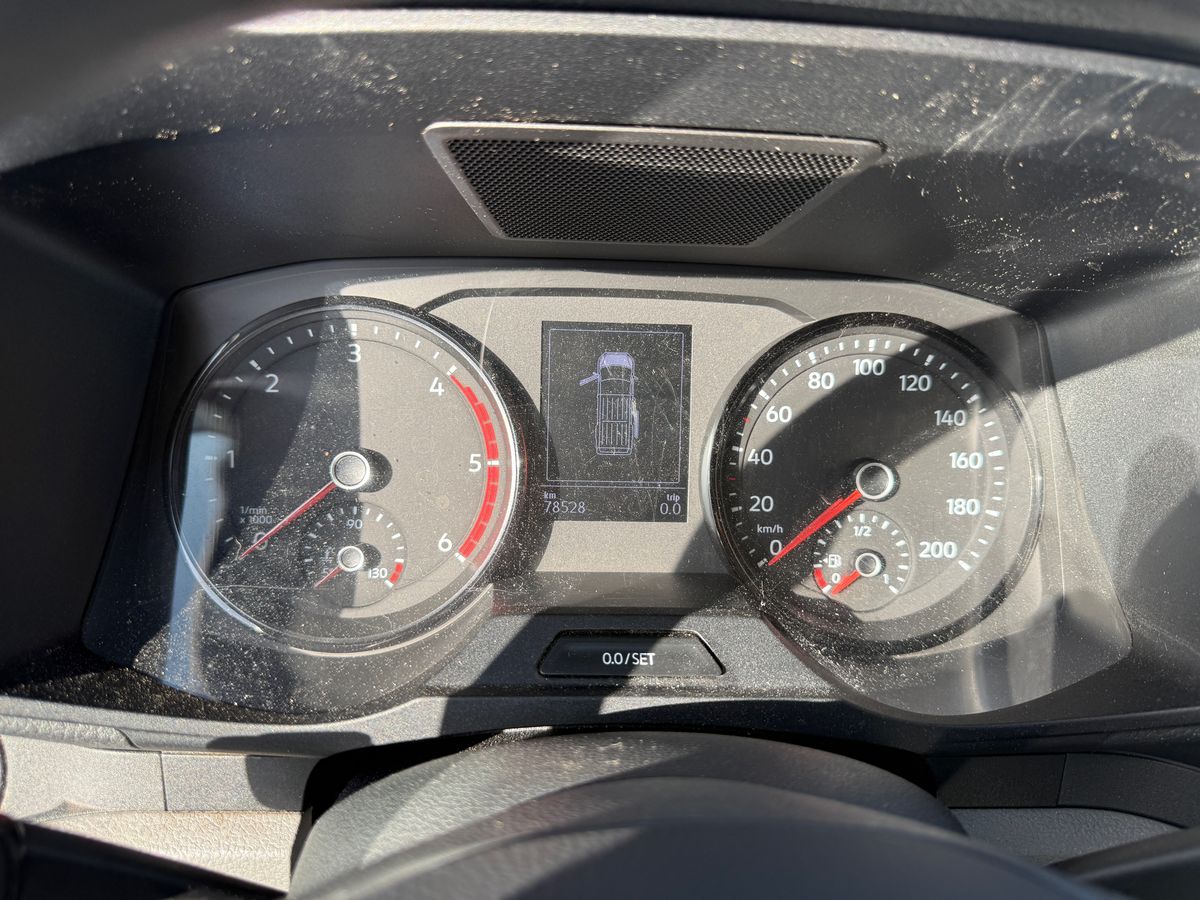 Volkswagen Crafter 2022 — photo 13