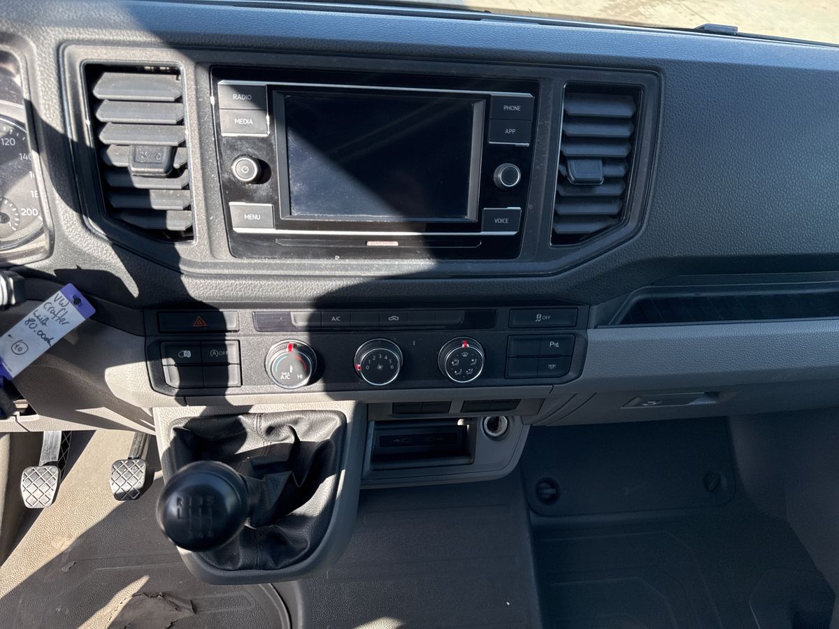 Volkswagen Crafter 2022 — photo 21