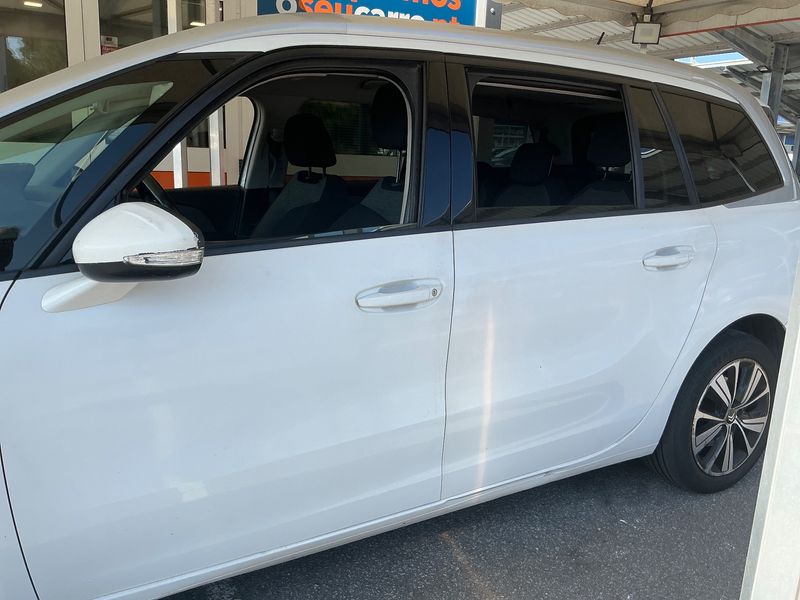 Citroen C4 Grand Spacetourer 1.5 Blue-HDi Business Class — zdjęcie 4