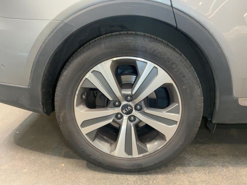 Kia Sorento 2.2 CRDi Platinum Edition 4WD 2019 – снимка 9