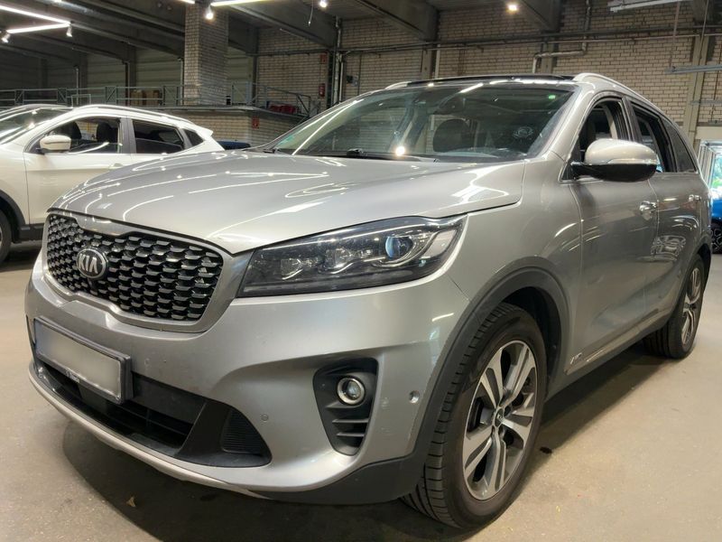 Kia Sorento 2.2 CRDi Platinum Edition 4WD 2019 – снимка 1