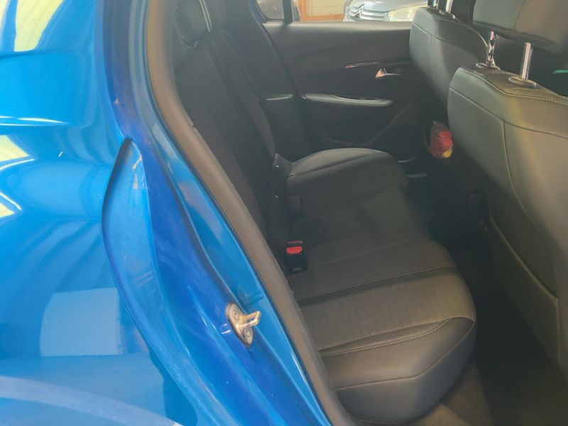 Peugeot 208 1.2 PureTech Allure Pack 2021 – снимка 19