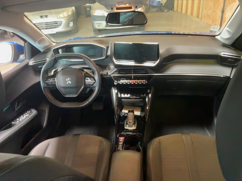 Peugeot 208 1.2 PureTech Allure Pack 2021 – снимка 17