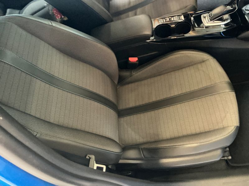 Peugeot 208 1.2 PureTech Allure Pack 2021 – снимка 22