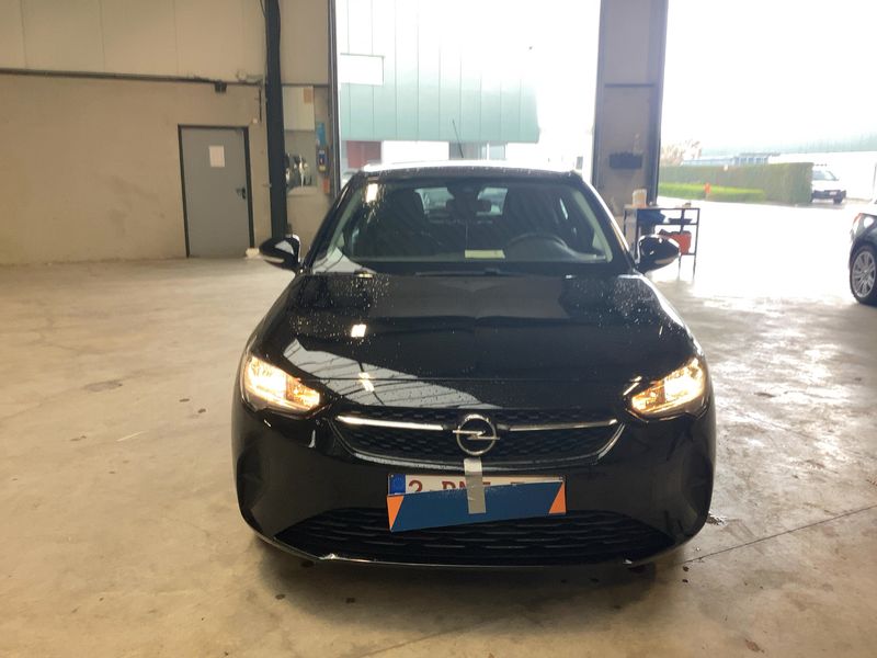 Opel Corsa 1.2 — zdjęcie 9