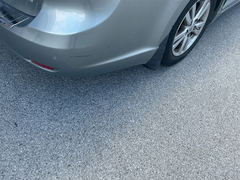 Toyota Avensis 1.8 Comfort 2009 – снимка 30