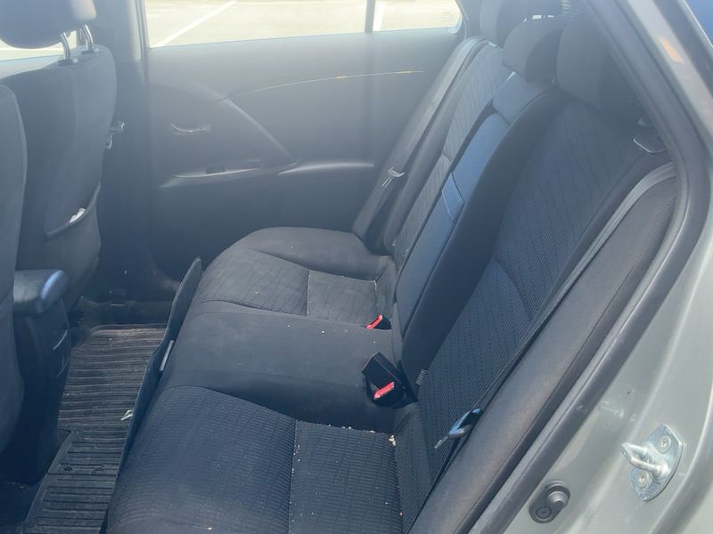 Toyota Avensis 1.8 Comfort 2009 – снимка 20