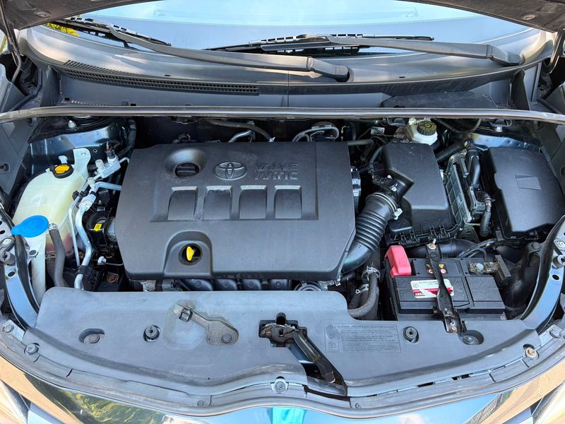 Toyota Verso 1.6 — zdjęcie 8
