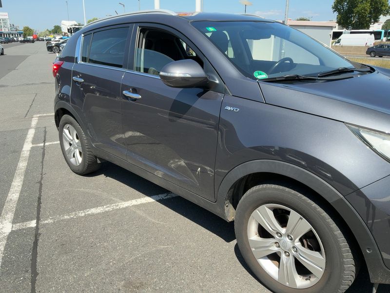 Kia Sportage 2.0 CRDi Dream Team 4WD 2013 – снимка 12