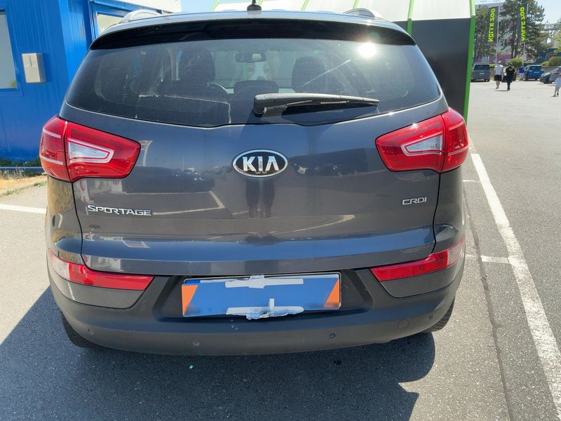 Kia Sportage 2.0 CRDi Dream Team 4WD 2013 – снимка 15