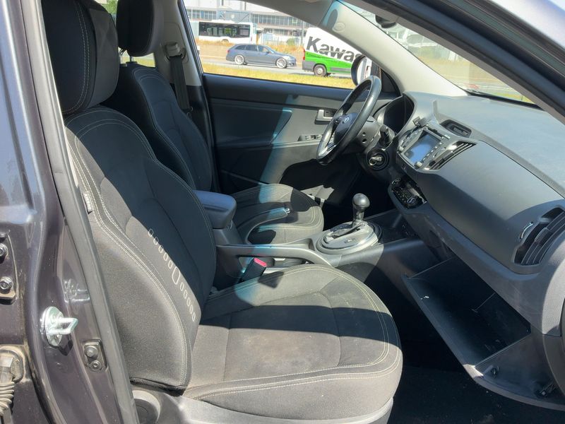 Kia Sportage 2.0 CRDi Dream Team 4WD 2013 – снимка 16