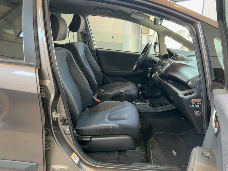 Honda Jazz 1.4 Comfort — zdjęcie 11