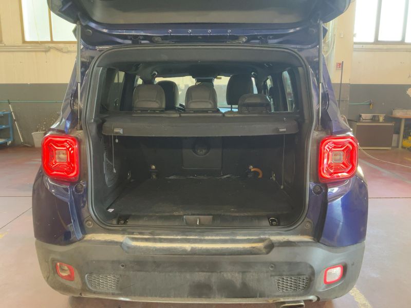Jeep Renegade 1.3 TGDi S 4x2 2019 – снимка 15
