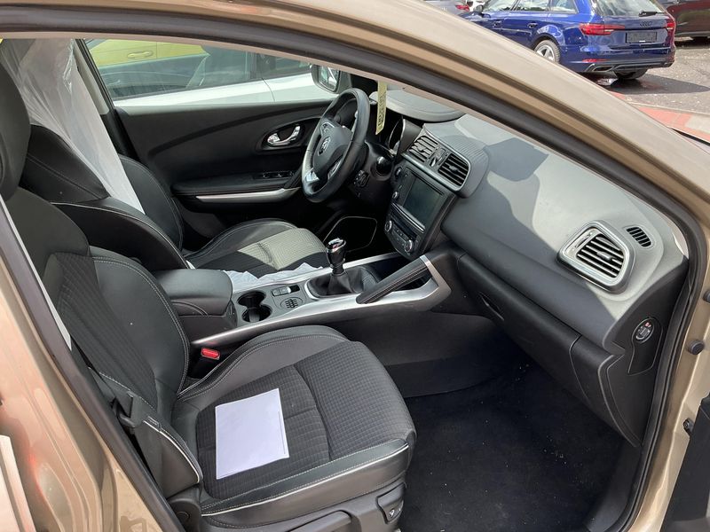 Renault Kadjar 1.2 TCe Energy Bose Edition — zdjęcie 11