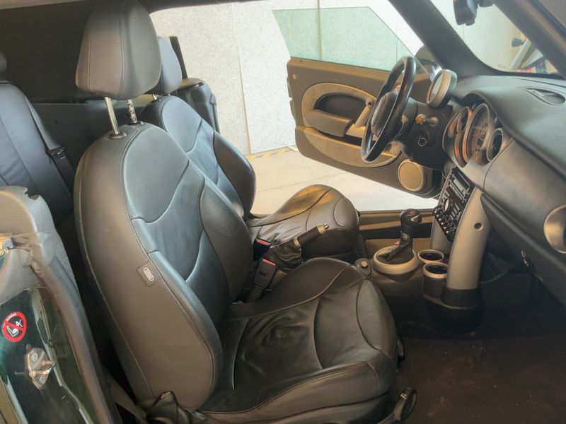 MINI Cabrio Cooper S — zdjęcie 11