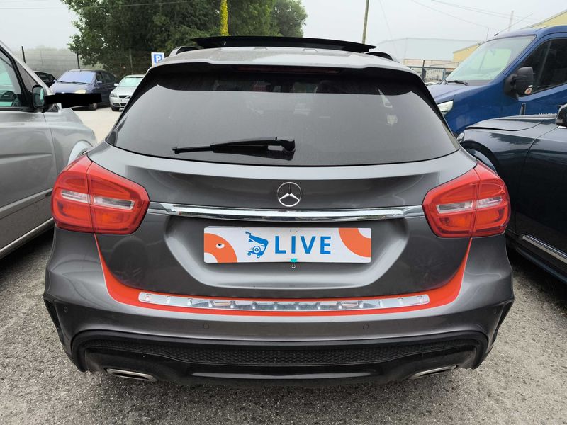 Mercedes-Benz GLA-Klasse GLA 220 d 4Matic AMG Line — zdjęcie 4