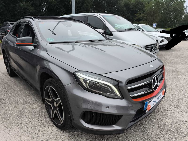 Mercedes-Benz GLA-Klasse GLA 220 d 4Matic AMG Line — zdjęcie 6