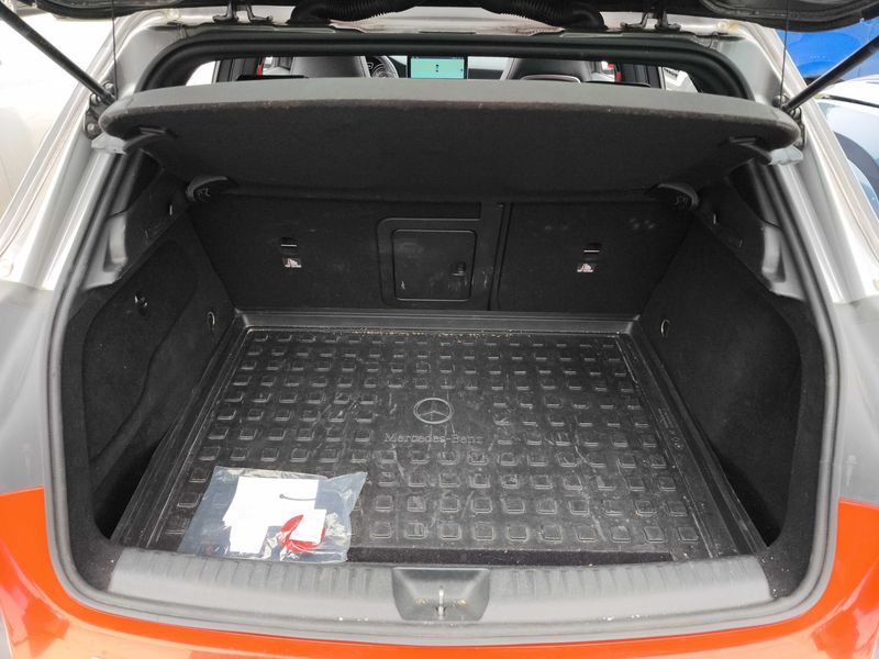 Mercedes-Benz GLA-Klasse GLA 220 d 4Matic AMG Line — zdjęcie 9