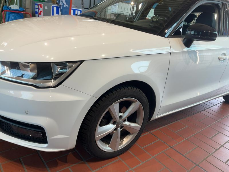 Audi A1 Sportback 1.0 TFSI Design — zdjęcie 2