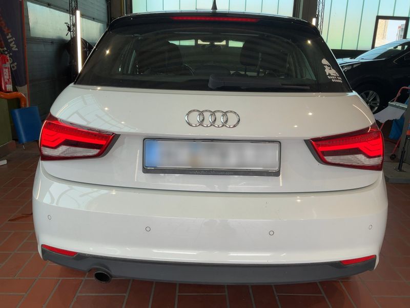 Audi A1 Sportback 1.0 TFSI Design — zdjęcie 5
