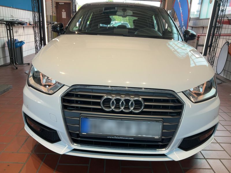 Audi A1 Sportback 1.0 TFSI Design — zdjęcie 9