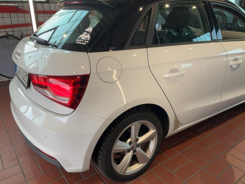 Audi A1 Sportback 1.0 TFSI Design — zdjęcie 6