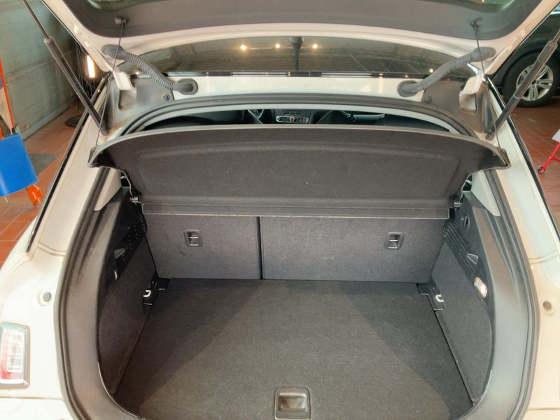 Audi A1 Sportback 1.0 TFSI Design — zdjęcie 10