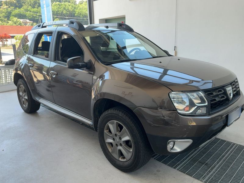 Dacia Duster 1.6 SCe LPG Black Shadow 4x2 2017 – снимка 12