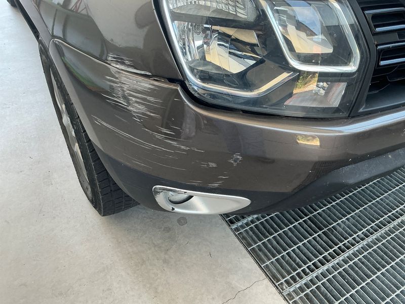 Dacia Duster 1.6 SCe LPG Black Shadow 4x2 2017 – снимка 25