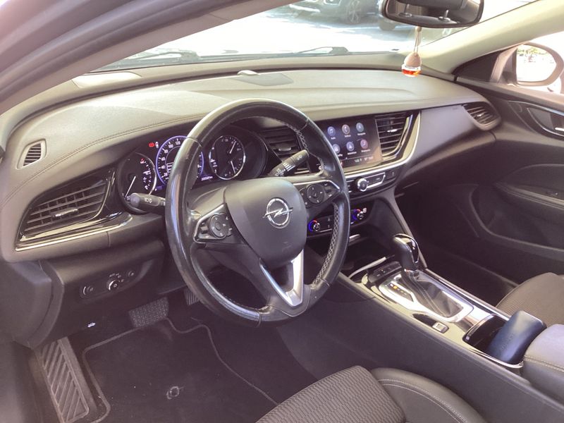 Opel Insignia Grand Sport 2.0 Turbo Business Elegance 2021 – снимка 24