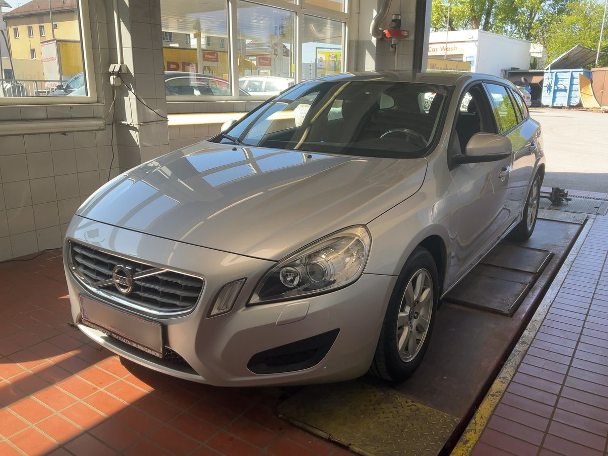 Volvo V60 2012
