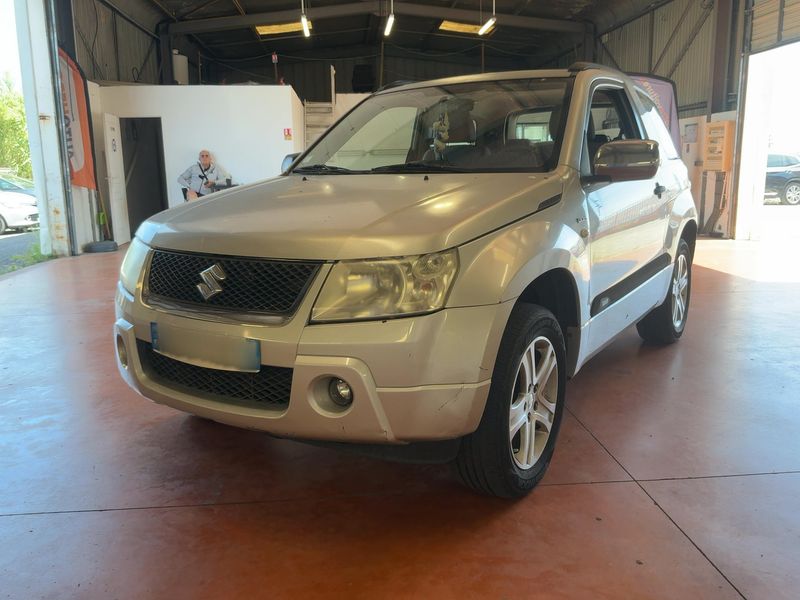 Suzuki Grand