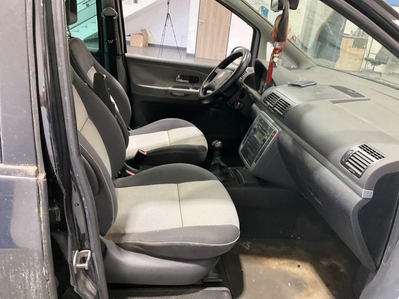 Volkswagen Sharan 2.0 TDI — zdjęcie 3
