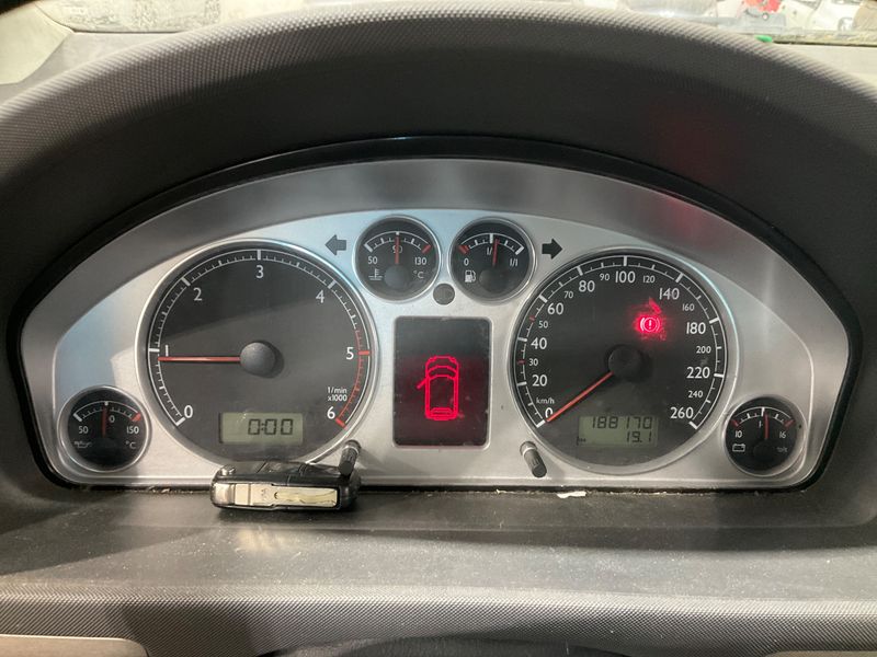 Volkswagen Sharan 2.0 TDI — zdjęcie 4