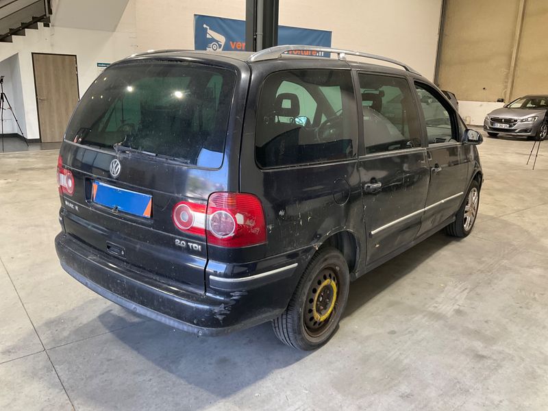 Volkswagen Sharan 2.0 TDI — zdjęcie 2