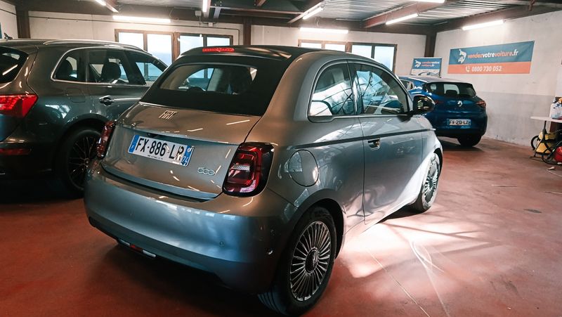 Fiat 500e Cabrio electric drive 87 kW Icon — zdjęcie 14