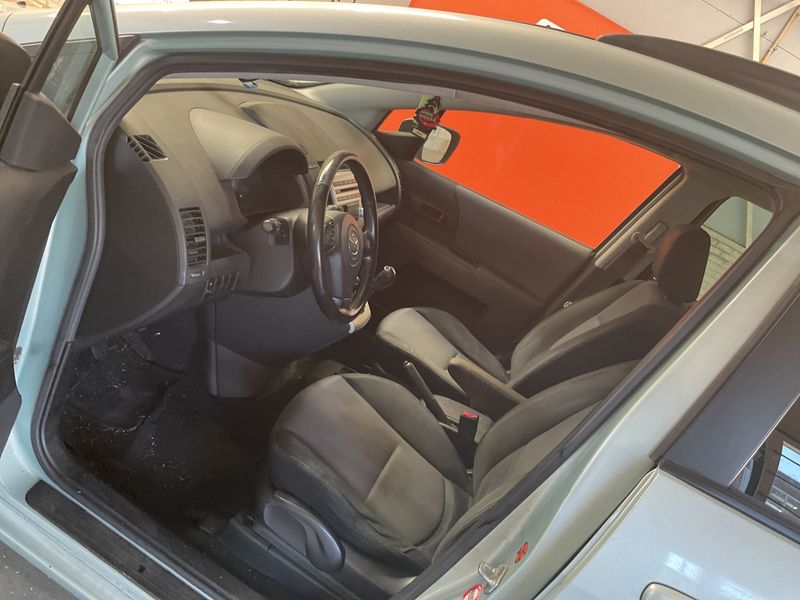 Mazda 5 1.8 Exclusive — zdjęcie 3